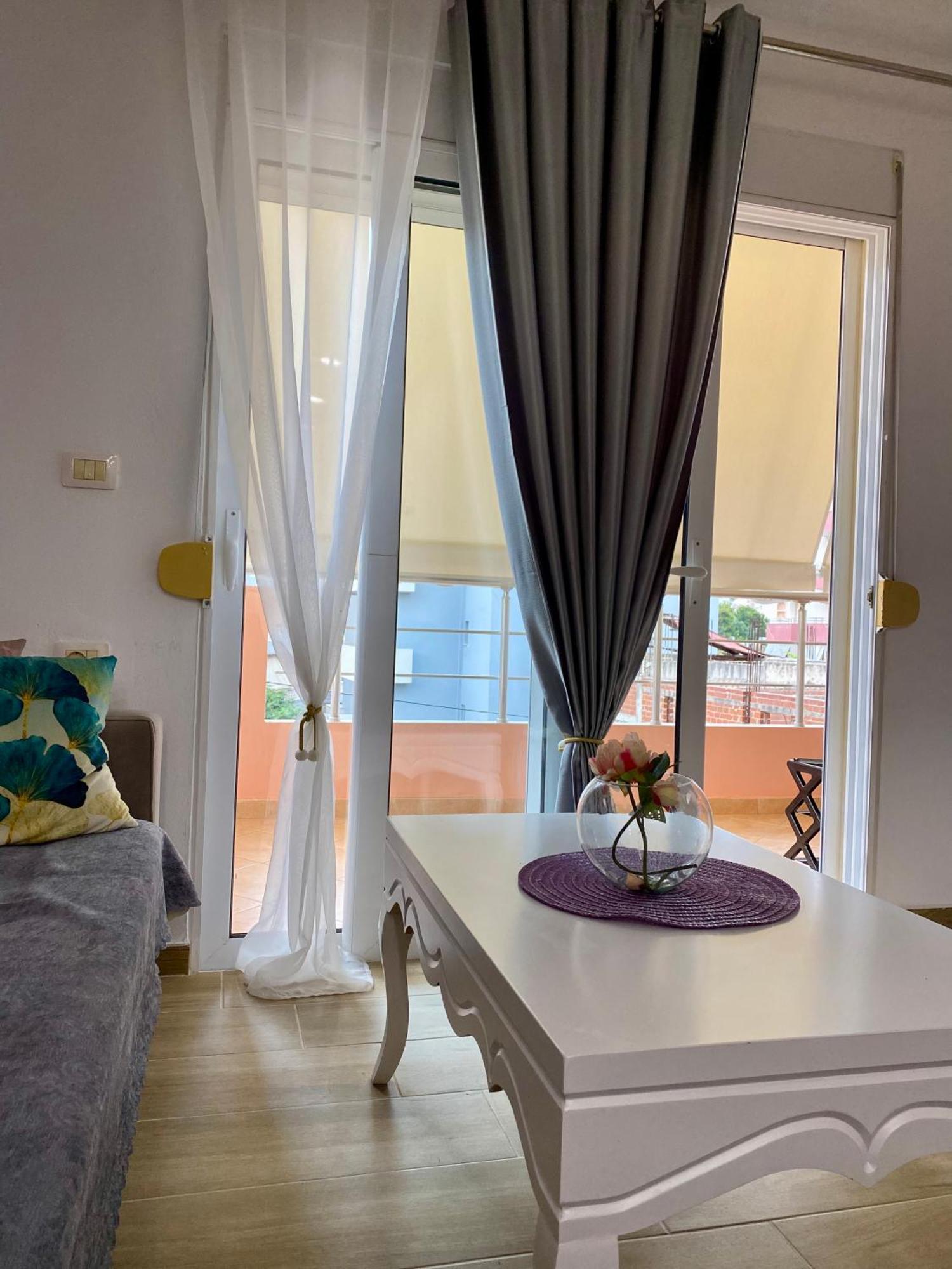 סרנדה Bellas Apartment 2 מראה חיצוני תמונה